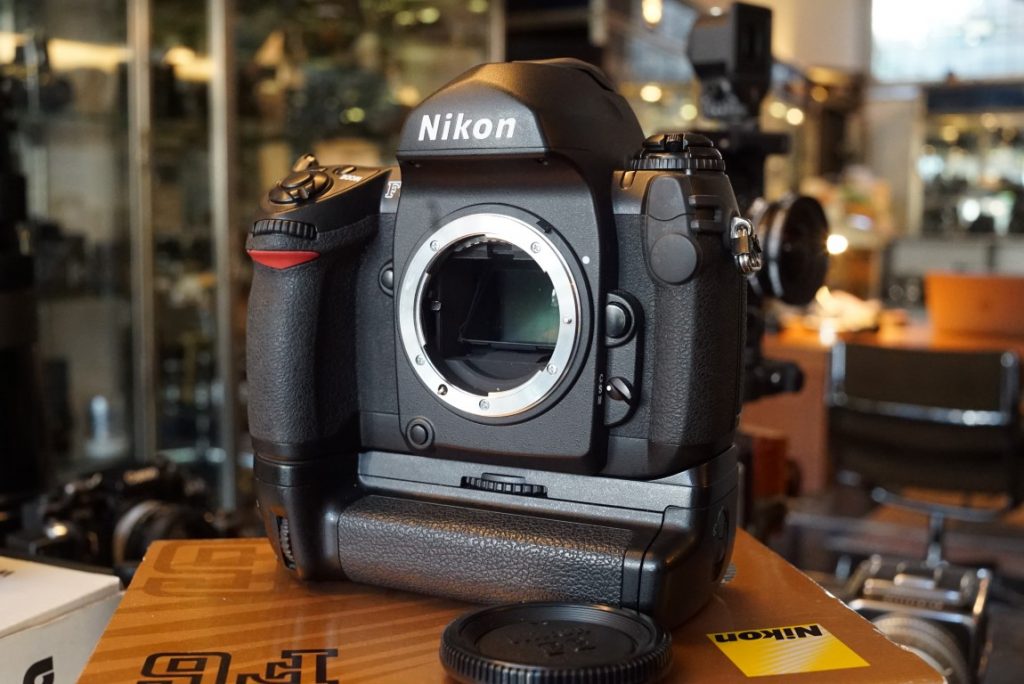 used nikon f6 body used nikon f6 body