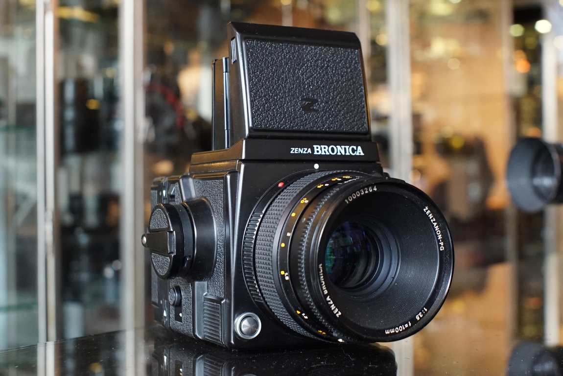 Bronica GS-1 kit + Zenxanon-PG 100mm F/3.5 lens